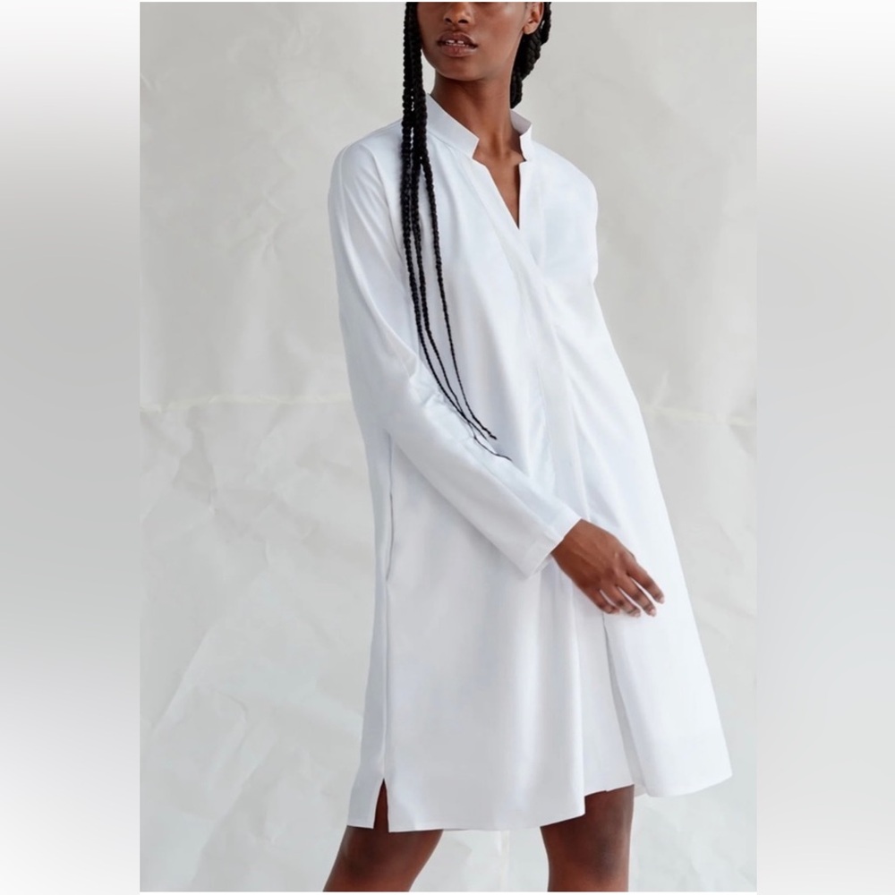 ADAY White Split-Neck Long-Sleeve Shift Dress